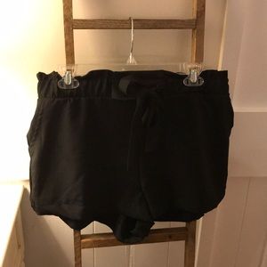Paperbag Shorts, Never Worn
